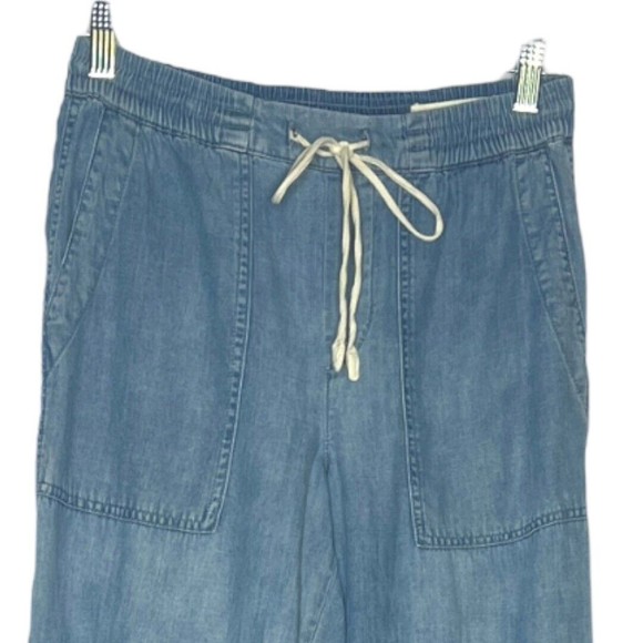 BLANK NYC Pull On Chambray Jogger Pants Blue Light Medium Wash Drawstring Sz XS - Picture 3 of 8
